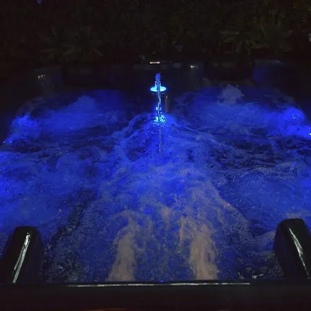 Sejour Detente, Maison Spa-sauna בית נופש